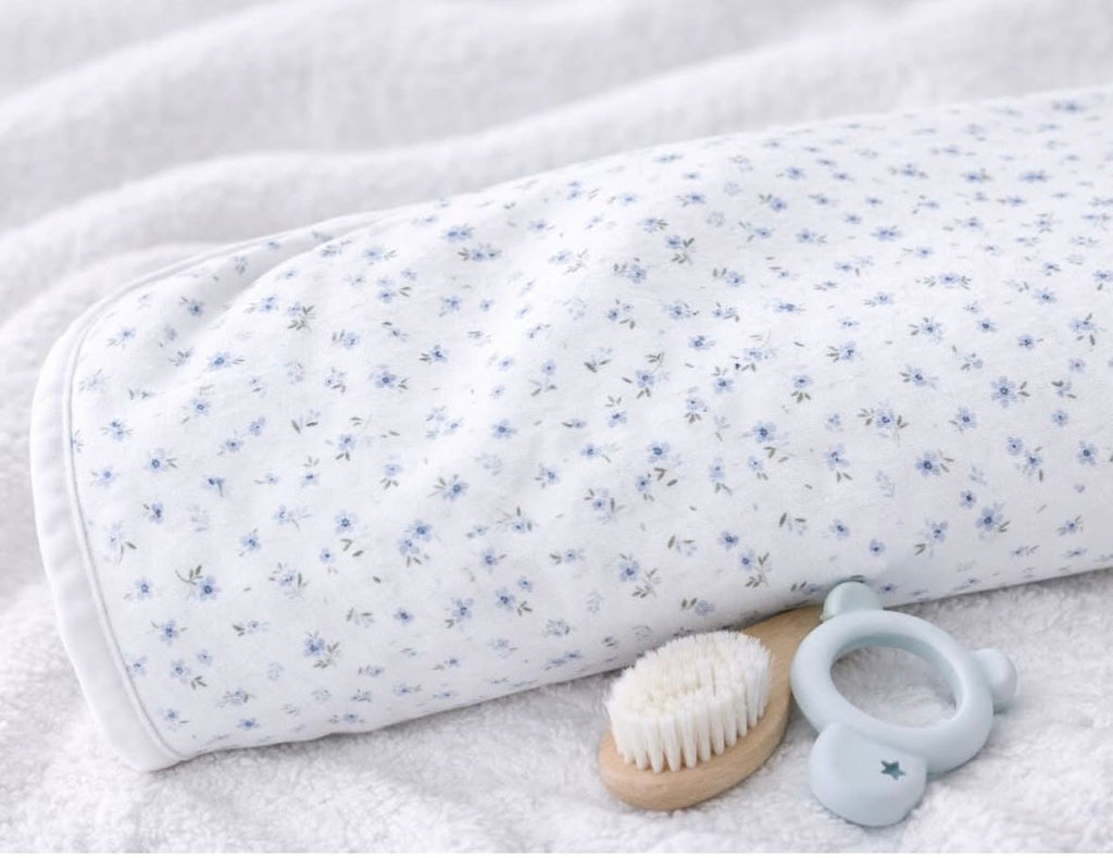 Toalla baño floral azul