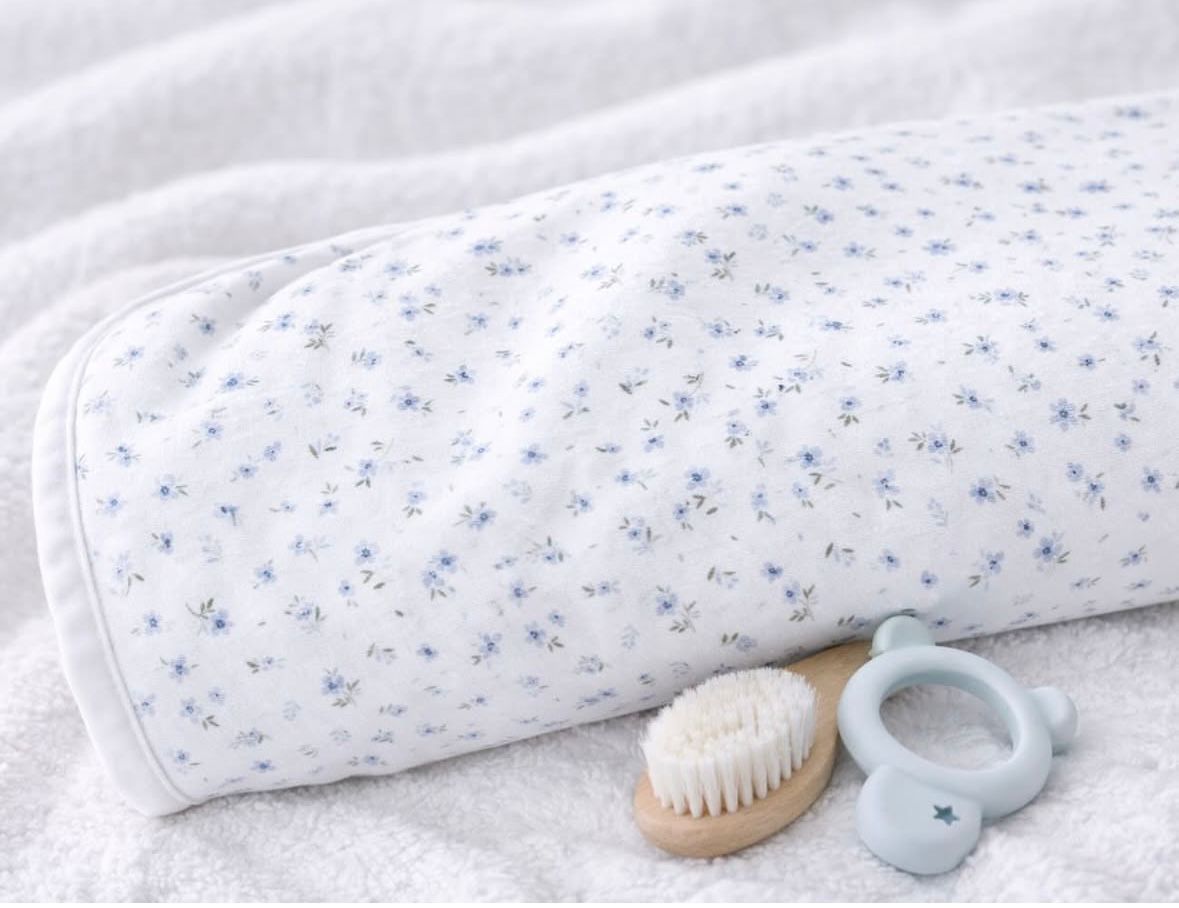 Toalla baño floral azul